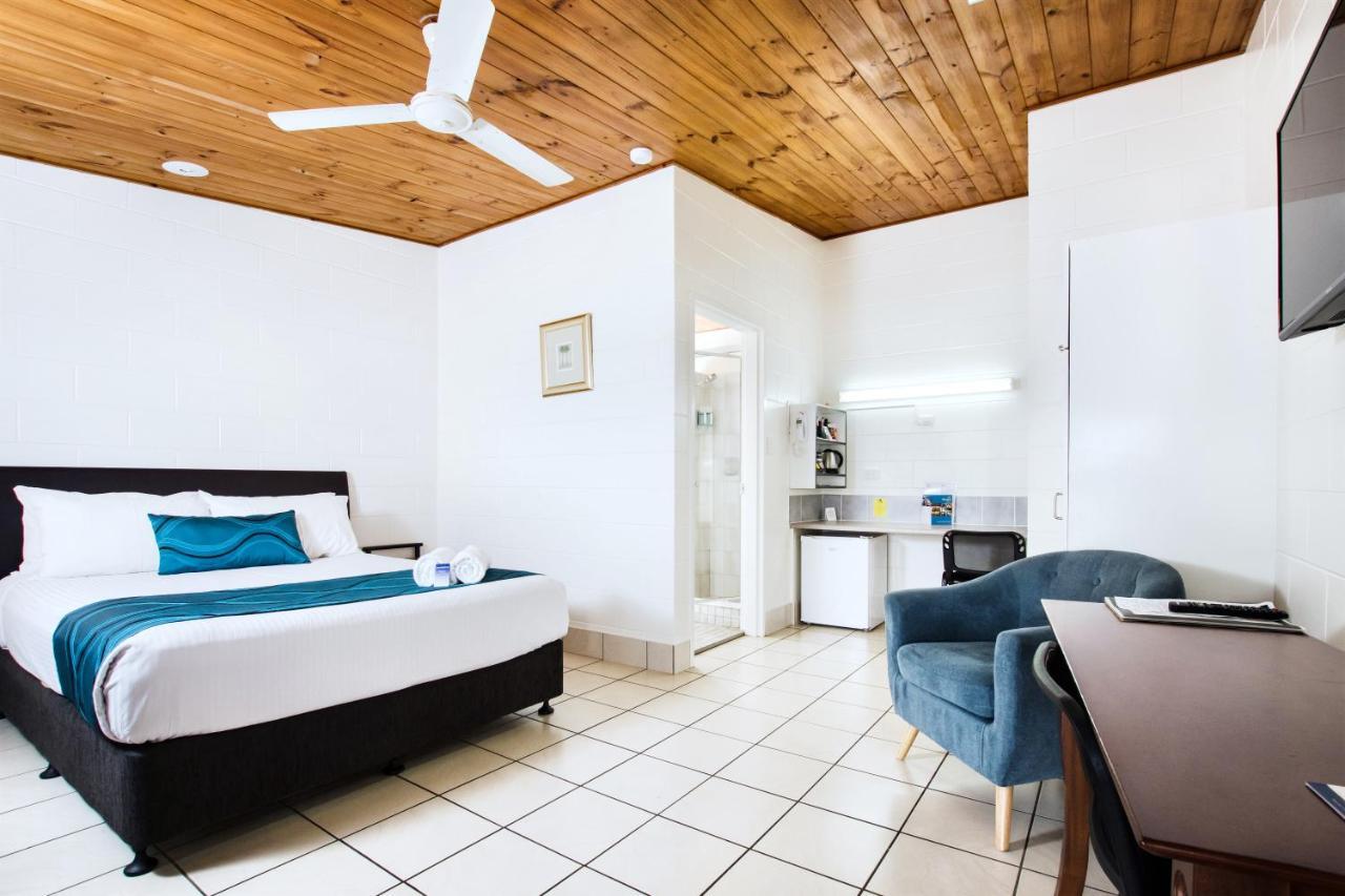 Barrier Reef Motel Іннісфейл Екстер'єр фото